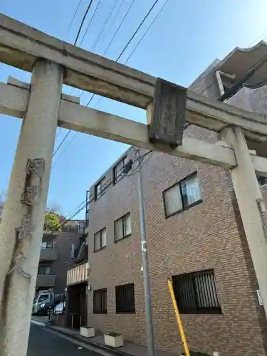 若宮八幡宮の{uncategorized: "未分類", other: "その他", undefined: "問題あり", building: "その他建物", grave: "お墓", sacred_gate: "鳥居", guardian: "狛犬", statue: "像", buddha: "仏像", history: "歴史", nature: "自然", garden: "庭園", animal: "動物", pagoda: "塔", temizu: "手水舎", mountain_gate: "山門・神門", sanctuary: "本殿・本堂", subordinate: "末社・摂社", art: "芸術", scenery: "景色", jizo: "地蔵", ema: "絵馬", goshuin: "御朱印", omikuji: "おみくじ", items: "授与品その他", amulet: "お守り", goshuincho: "御朱印帳", eats: "食事", festival: "お祭り", votive_dance: "神楽", shichigosan: "七五三参", wedding: "結婚式", experience: "体験その他", initially: "初詣", around: "周辺", anti_infection: "感染症対策"}