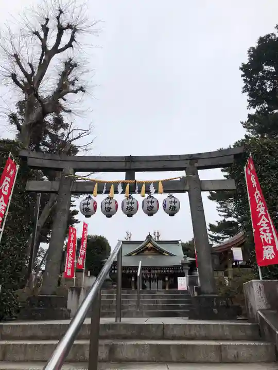 中野沼袋氷川神社の鳥居