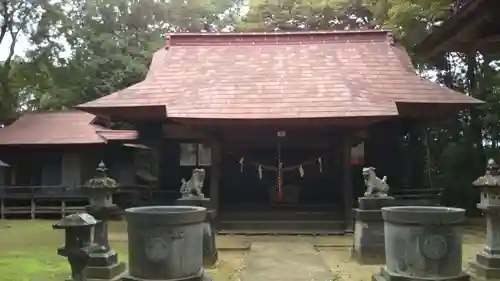 稲村神社の本殿・本堂