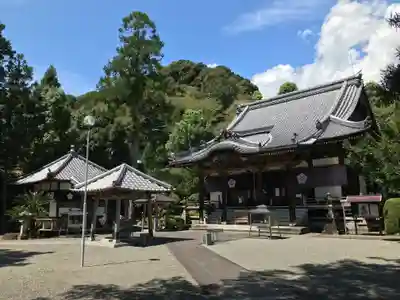 延光寺の本殿・本堂