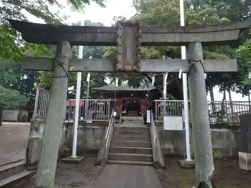 六所神社の鳥居