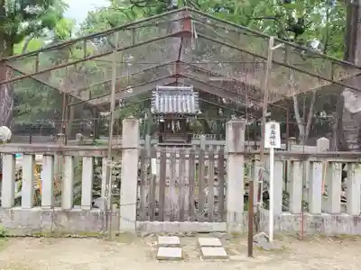 猪名野神社の末社・摂社