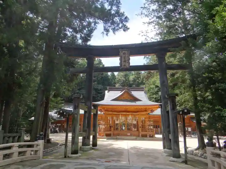 穂高神社本宮(長野県)
