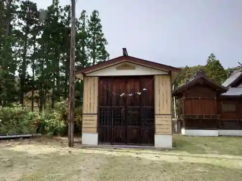 居多神社の建物その他