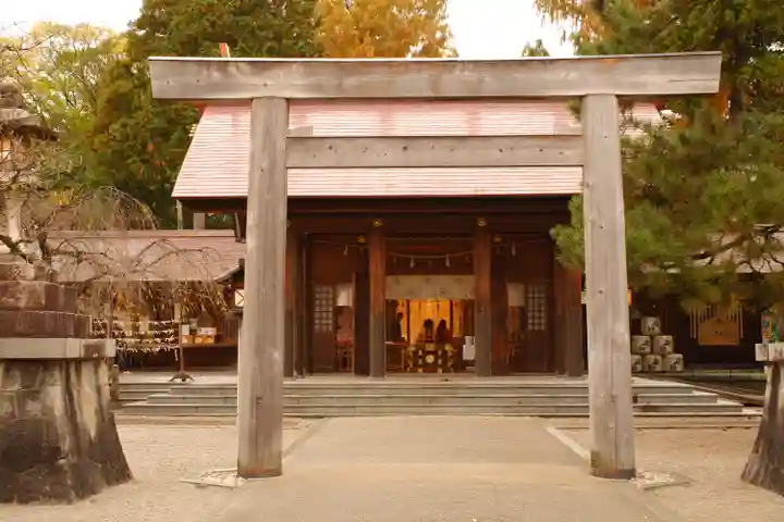 射水神社の鳥居