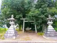 神明社の鳥居