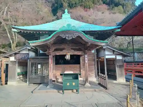 勝尾寺の本殿・本堂