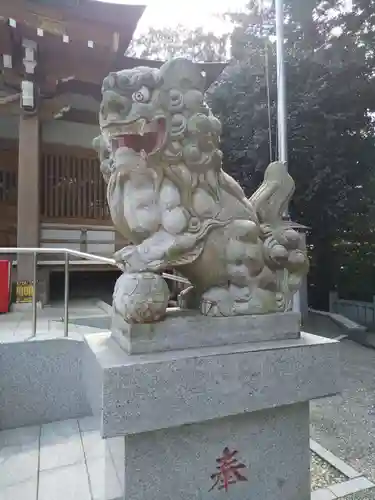 神鳥前川神社の狛犬