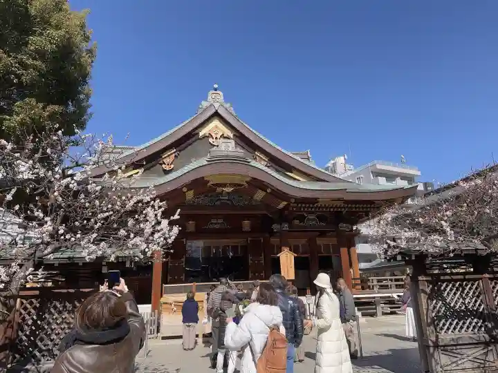 湯島天満宮の{uncategorized: "未分類", other: "その他", undefined: "問題あり", building: "その他建物", grave: "お墓", sacred_gate: "鳥居", guardian: "狛犬", statue: "像", buddha: "仏像", history: "歴史", nature: "自然", garden: "庭園", animal: "動物", pagoda: "塔", temizu: "手水舎", mountain_gate: "山門・神門", sanctuary: "本殿・本堂", subordinate: "末社・摂社", art: "芸術", scenery: "景色", jizo: "地蔵", ema: "絵馬", goshuin: "御朱印", omikuji: "おみくじ", items: "授与品その他", amulet: "お守り", goshuincho: "御朱印帳", eats: "食事", festival: "お祭り", votive_dance: "神楽", shichigosan: "七五三参", wedding: "結婚式", experience: "体験その他", initially: "初詣", around: "周辺", anti_infection: "感染症対策"}
