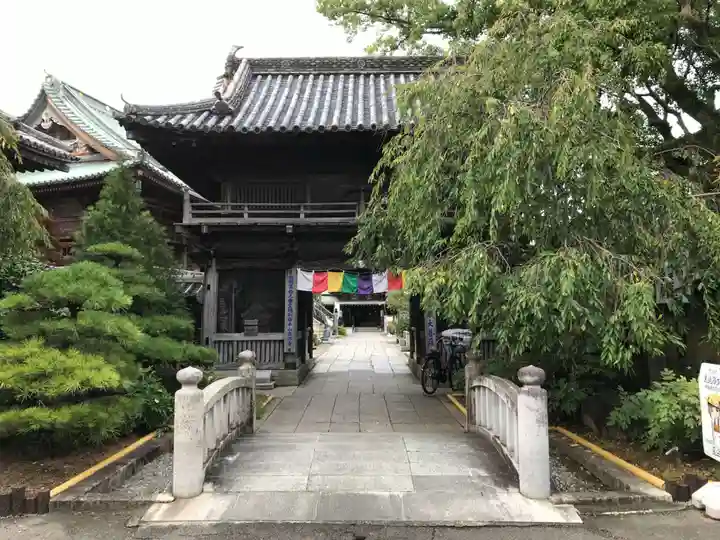 立江寺の山門・神門