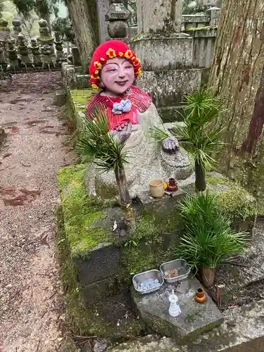 高野山金剛峯寺奥の院(和歌山県)