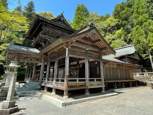 飛龍八幡宮の本殿・本堂