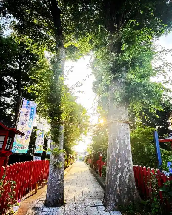 川越八幡宮の{uncategorized: "未分類", other: "その他", undefined: "問題あり", building: "その他建物", grave: "お墓", sacred_gate: "鳥居", guardian: "狛犬", statue: "像", buddha: "仏像", history: "歴史", nature: "自然", garden: "庭園", animal: "動物", pagoda: "塔", temizu: "手水舎", mountain_gate: "山門・神門", sanctuary: "本殿・本堂", subordinate: "末社・摂社", art: "芸術", scenery: "景色", jizo: "地蔵", ema: "絵馬", goshuin: "御朱印", omikuji: "おみくじ", items: "授与品その他", amulet: "お守り", goshuincho: "御朱印帳", eats: "食事", festival: "お祭り", votive_dance: "神楽", shichigosan: "七五三参", wedding: "結婚式", experience: "体験その他", initially: "初詣", around: "周辺", anti_infection: "感染症対策"}