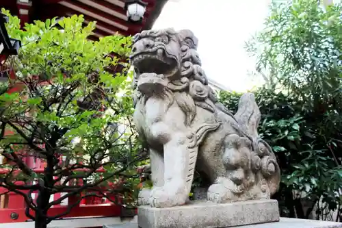 秋葉神社の狛犬
