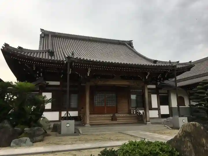 玄猷寺の本殿・本堂