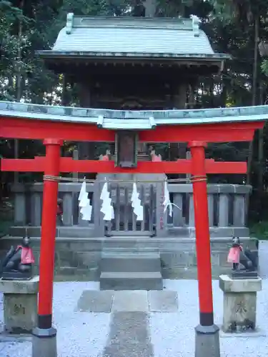 箭弓稲荷神社の末社