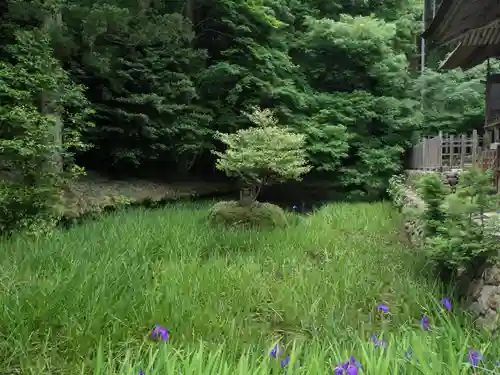 玉若酢命神社の末社