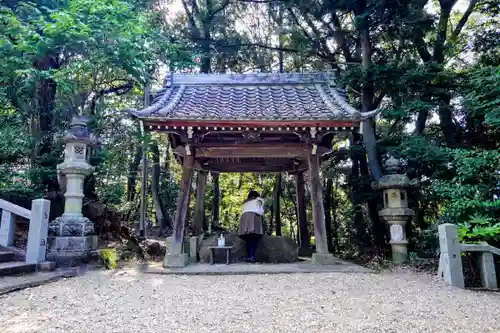 五社大明神社の手水舎