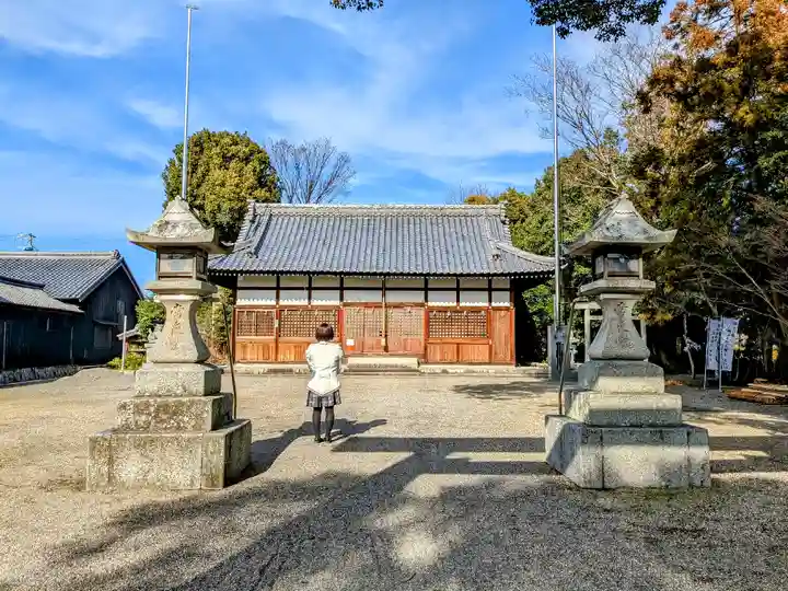 飯野神社の本殿・本堂