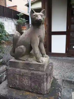 目白豊坂稲荷神社の狛犬