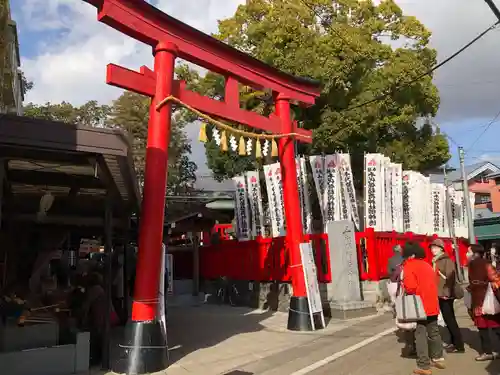 千代保稲荷神社の鳥居