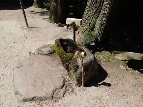 飯石神社の手水舎