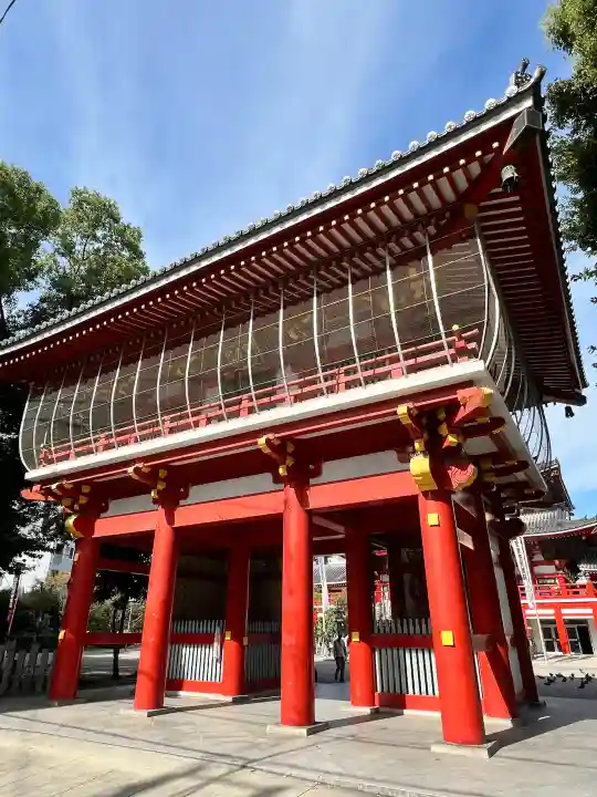 大須観音 (北野山真福寺宝生院)の{uncategorized: "未分類", other: "その他", undefined: "問題あり", building: "その他建物", grave: "お墓", sacred_gate: "鳥居", guardian: "狛犬", statue: "像", buddha: "仏像", history: "歴史", nature: "自然", garden: "庭園", animal: "動物", pagoda: "塔", temizu: "手水舎", mountain_gate: "山門・神門", sanctuary: "本殿・本堂", subordinate: "末社・摂社", art: "芸術", scenery: "景色", jizo: "地蔵", ema: "絵馬", goshuin: "御朱印", omikuji: "おみくじ", items: "授与品その他", amulet: "お守り", goshuincho: "御朱印帳", eats: "食事", festival: "お祭り", votive_dance: "神楽", shichigosan: "七五三参", wedding: "結婚式", experience: "体験その他", initially: "初詣", around: "周辺", anti_infection: "感染症対策"}