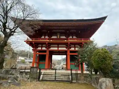 瀧山寺の{uncategorized: "未分類", other: "その他", undefined: "問題あり", building: "その他建物", grave: "お墓", sacred_gate: "鳥居", guardian: "狛犬", statue: "像", buddha: "仏像", history: "歴史", nature: "自然", garden: "庭園", animal: "動物", pagoda: "塔", temizu: "手水舎", mountain_gate: "山門・神門", sanctuary: "本殿・本堂", subordinate: "末社・摂社", art: "芸術", scenery: "景色", jizo: "地蔵", ema: "絵馬", goshuin: "御朱印", omikuji: "おみくじ", items: "授与品その他", amulet: "お守り", goshuincho: "御朱印帳", eats: "食事", festival: "お祭り", votive_dance: "神楽", shichigosan: "七五三参", wedding: "結婚式", experience: "体験その他", initially: "初詣", around: "周辺", anti_infection: "感染症対策"}