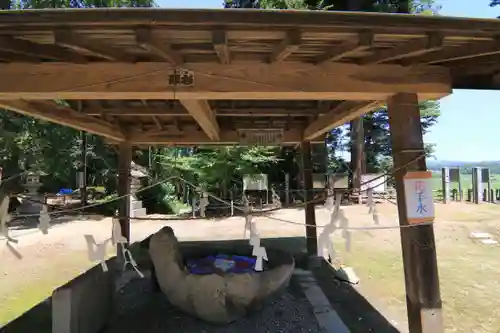 田村神社の手水舎
