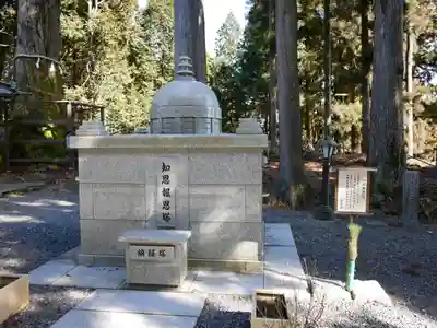 身延山奥之院思親閣のその他建物