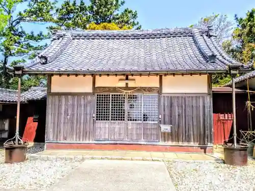 日間賀神社の本殿・本堂