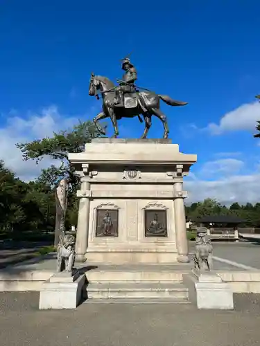 宮城縣護國神社の像