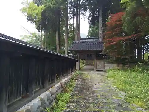 芦峅寺閻魔堂の建物その他