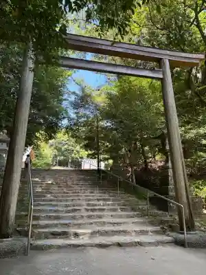 山口大神宮の{uncategorized: "未分類", other: "その他", undefined: "問題あり", building: "その他建物", grave: "お墓", sacred_gate: "鳥居", guardian: "狛犬", statue: "像", buddha: "仏像", history: "歴史", nature: "自然", garden: "庭園", animal: "動物", pagoda: "塔", temizu: "手水舎", mountain_gate: "山門・神門", sanctuary: "本殿・本堂", subordinate: "末社・摂社", art: "芸術", scenery: "景色", jizo: "地蔵", ema: "絵馬", goshuin: "御朱印", omikuji: "おみくじ", items: "授与品その他", amulet: "お守り", goshuincho: "御朱印帳", eats: "食事", festival: "お祭り", votive_dance: "神楽", shichigosan: "七五三参", wedding: "結婚式", experience: "体験その他", initially: "初詣", around: "周辺", anti_infection: "感染症対策"}