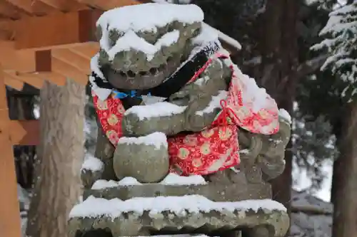 高司神社〜むすびの神の鎮まる社〜の狛犬