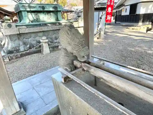 龍城神社の手水舎
