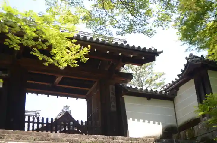 曼殊院門跡の山門・神門