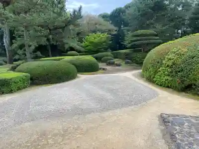 慈光院の{uncategorized: "未分類", other: "その他", undefined: "問題あり", building: "その他建物", grave: "お墓", sacred_gate: "鳥居", guardian: "狛犬", statue: "像", buddha: "仏像", history: "歴史", nature: "自然", garden: "庭園", animal: "動物", pagoda: "塔", temizu: "手水舎", mountain_gate: "山門・神門", sanctuary: "本殿・本堂", subordinate: "末社・摂社", art: "芸術", scenery: "景色", jizo: "地蔵", ema: "絵馬", goshuin: "御朱印", omikuji: "おみくじ", items: "授与品その他", amulet: "お守り", goshuincho: "御朱印帳", eats: "食事", festival: "お祭り", votive_dance: "神楽", shichigosan: "七五三参", wedding: "結婚式", experience: "体験その他", initially: "初詣", around: "周辺", anti_infection: "感染症対策"}