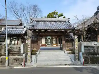 大日寺の山門・神門