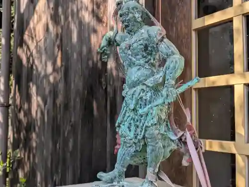 高岳寺の{uncategorized: "未分類", other: "その他", undefined: "問題あり", building: "その他建物", grave: "お墓", sacred_gate: "鳥居", guardian: "狛犬", statue: "像", buddha: "仏像", history: "歴史", nature: "自然", garden: "庭園", animal: "動物", pagoda: "塔", temizu: "手水舎", mountain_gate: "山門・神門", sanctuary: "本殿・本堂", subordinate: "末社・摂社", art: "芸術", scenery: "景色", jizo: "地蔵", ema: "絵馬", goshuin: "御朱印", omikuji: "おみくじ", items: "授与品その他", amulet: "お守り", goshuincho: "御朱印帳", eats: "食事", festival: "お祭り", votive_dance: "神楽", shichigosan: "七五三参", wedding: "結婚式", experience: "体験その他", initially: "初詣", around: "周辺", anti_infection: "感染症対策"}