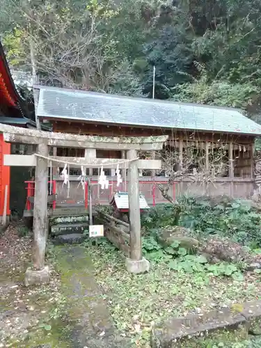 伊那下神社の鳥居