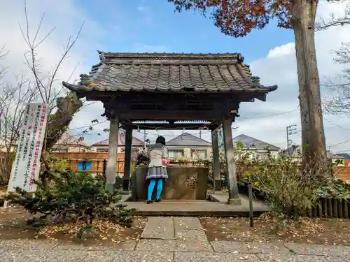 篠原八幡神社の手水舎