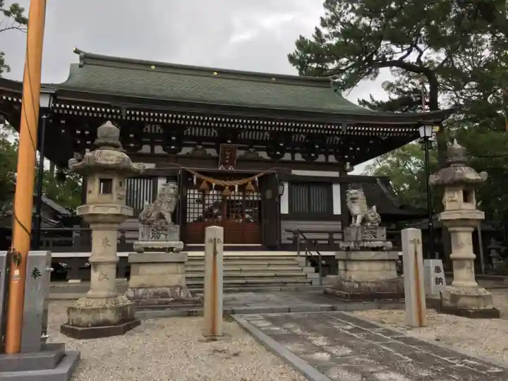 和泉八劔神社の本殿・本堂