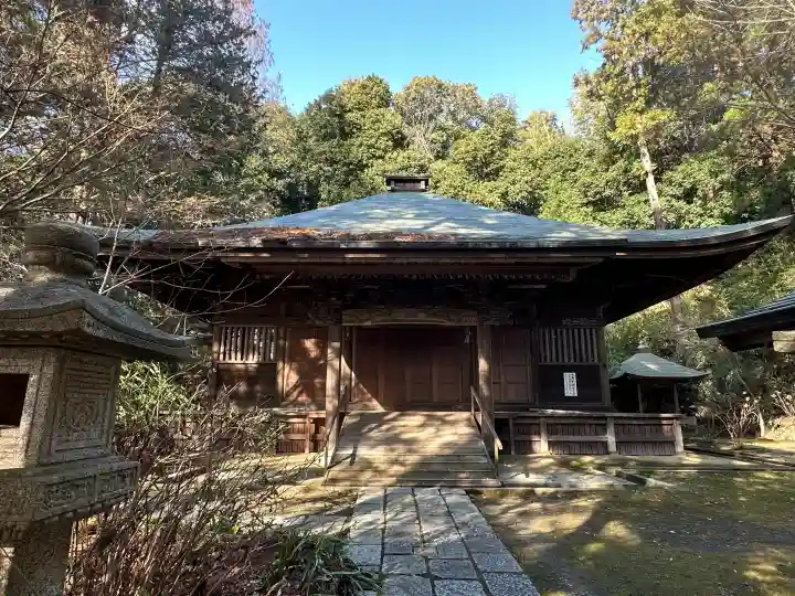 王禅寺の{uncategorized: "未分類", other: "その他", undefined: "問題あり", building: "その他建物", grave: "お墓", sacred_gate: "鳥居", guardian: "狛犬", statue: "像", buddha: "仏像", history: "歴史", nature: "自然", garden: "庭園", animal: "動物", pagoda: "塔", temizu: "手水舎", mountain_gate: "山門・神門", sanctuary: "本殿・本堂", subordinate: "末社・摂社", art: "芸術", scenery: "景色", jizo: "地蔵", ema: "絵馬", goshuin: "御朱印", omikuji: "おみくじ", items: "授与品その他", amulet: "お守り", goshuincho: "御朱印帳", eats: "食事", festival: "お祭り", votive_dance: "神楽", shichigosan: "七五三参", wedding: "結婚式", experience: "体験その他", initially: "初詣", around: "周辺", anti_infection: "感染症対策"}