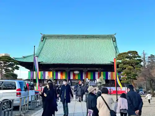 護国寺の本殿・本堂