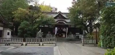 鳥越神社の本殿・本堂