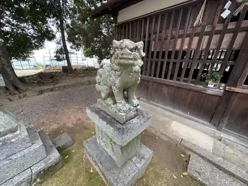 木殿神社の狛犬