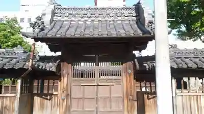 津島社の山門・神門