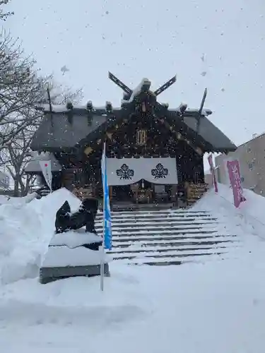 札幌諏訪神社の本殿・本堂