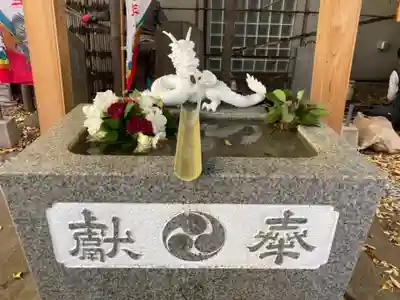 田無神社の手水舎